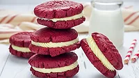 GoldCoast_RedVelvet_780.jpg