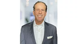 Sullivan_Sokol_780.jpg
