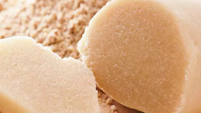 Sokol_AlmondPaste_780.jpg