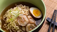 FuchsRamenEgg_780.jpg