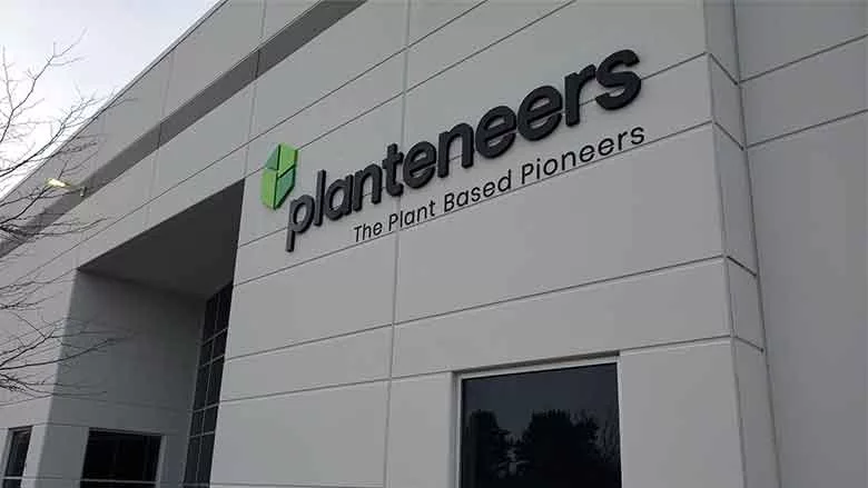 Planteneers New Illinois Facility exterior