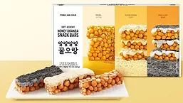 Honey Oranda Snack Bars packages