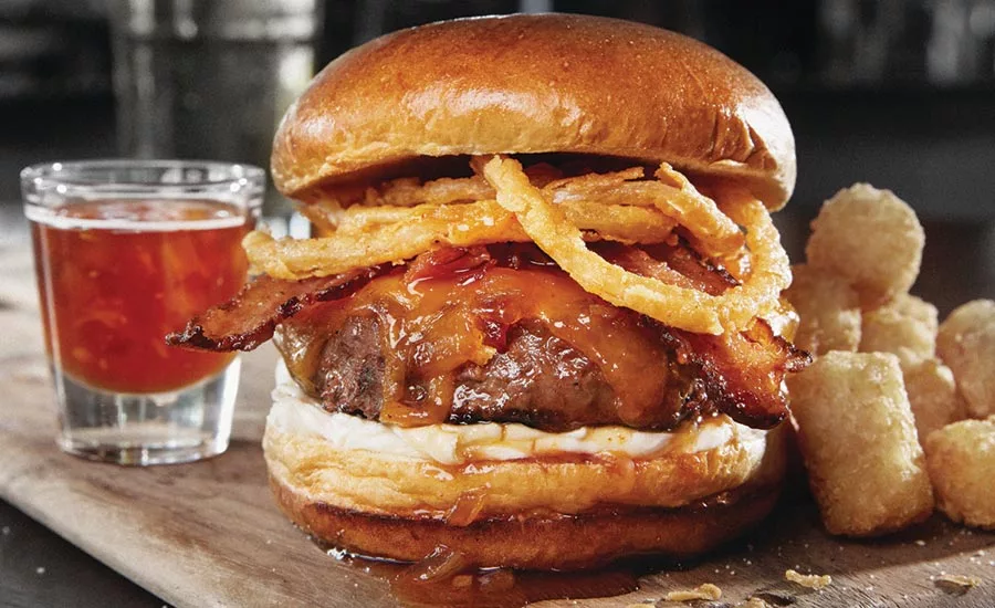Bar Louie Bulleit Burger