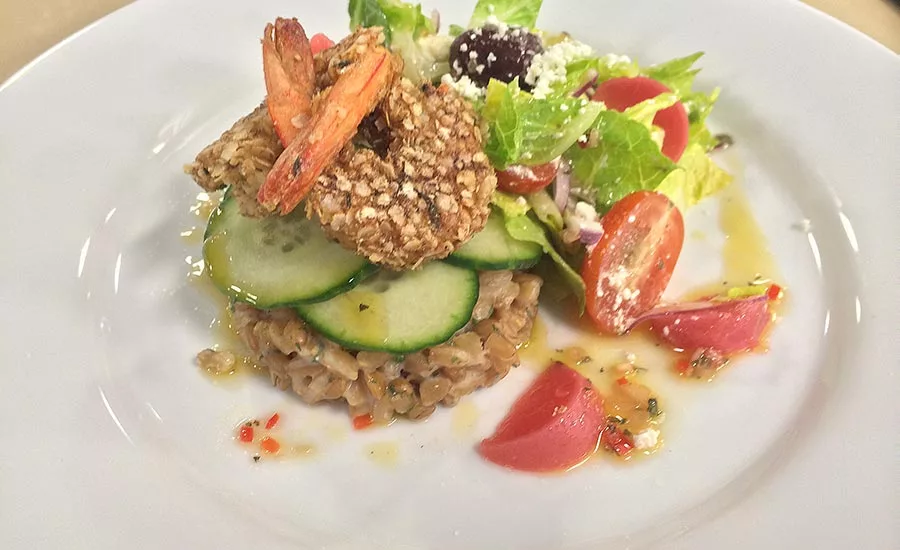 Mediterranean Salad with spelt and farro