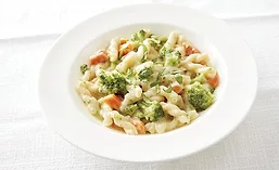General Mills' Good Table Entrees Made Easy Gemelli Pasta with Creamy Garlic Sauce