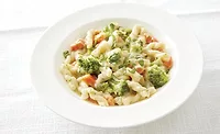 General Mills' Good Table Entrees Made Easy Gemelli Pasta with Creamy Garlic Sauce