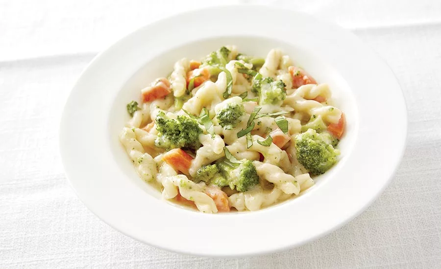 General Mills' Good Table Entrees Made Easy Gemelli Pasta with Creamy Garlic Sauce