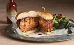 Tabasco Mac 'n Cheese Cheeseburger
