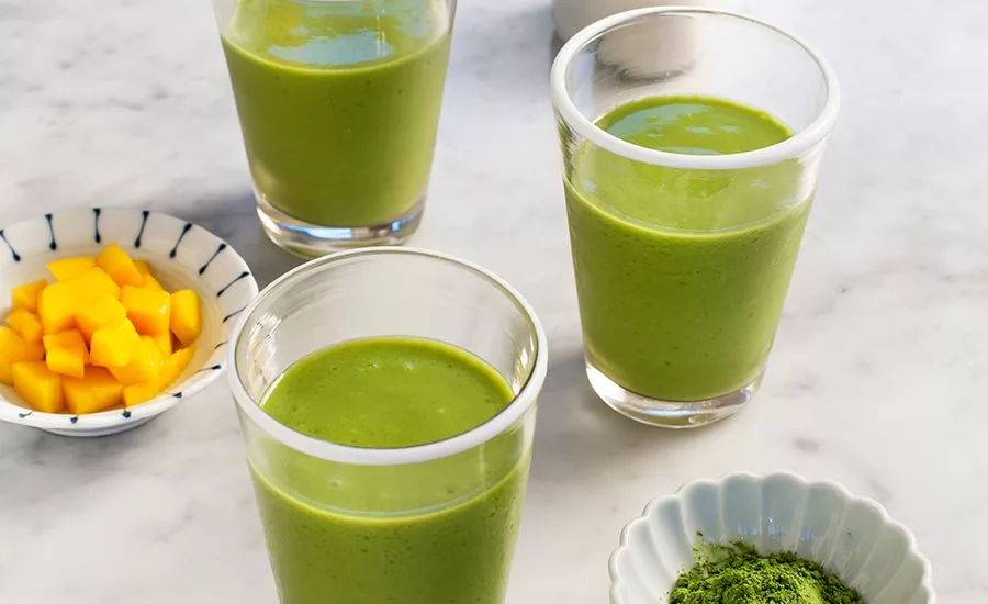 Matcha Mango Smoothies