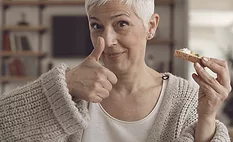 Woman eating nutrional food