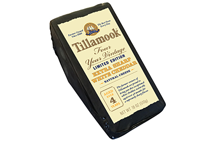 Tillamook-4-year-vintage-cheddar-feature