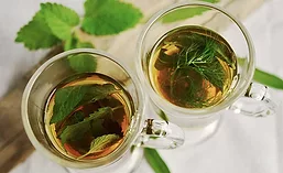HerbalTeaMarket_900.jpg