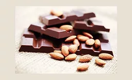 Almonds_Chocolate_900