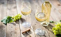 WelchsWhiteWine_900