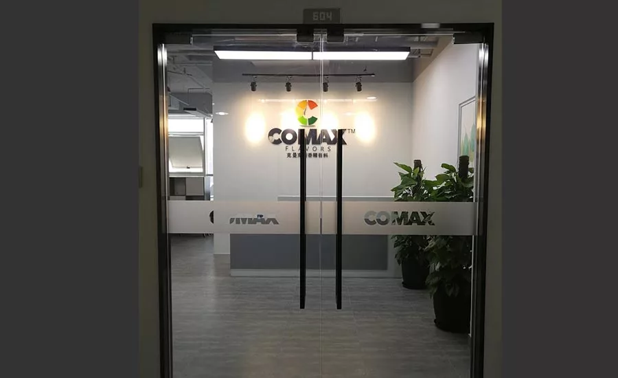 Comax1218_2_900