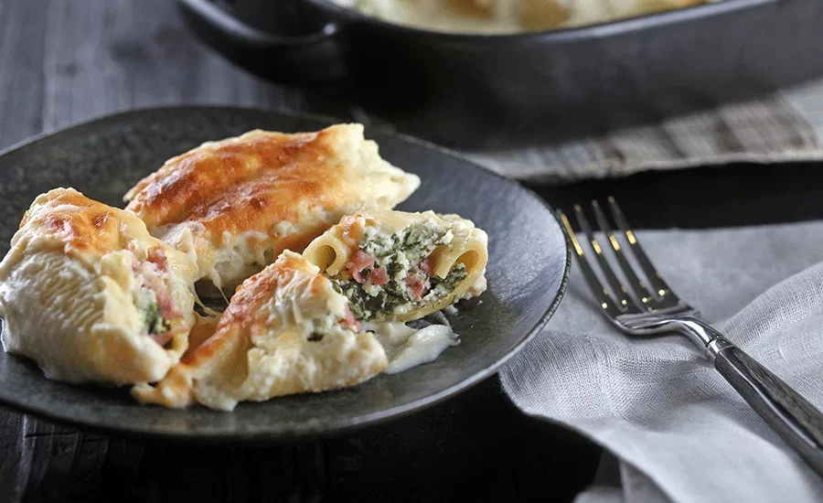 Smithfield_BakedStuffedShells_900